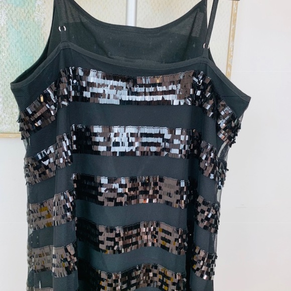 ALI & JAY black flat sequin soft mesh dress. M. - Picture 7 of 14